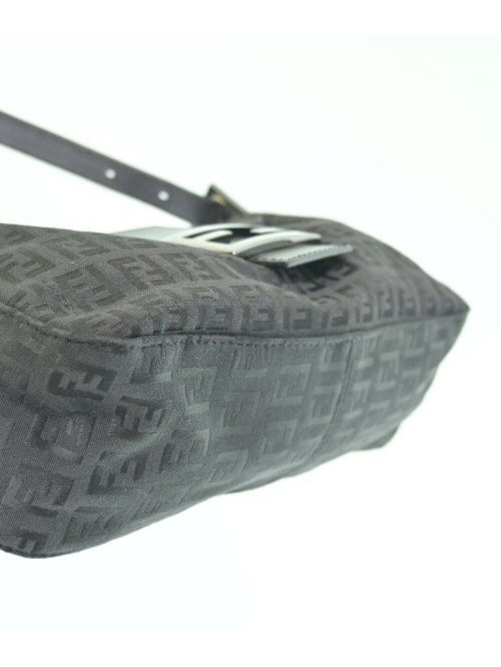 Fendi Handbag Black - Picture 10 of 10